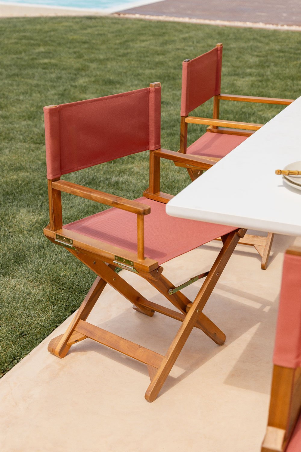 Silla de director plegable de jardín en madera Ridley, imagen de galería 1