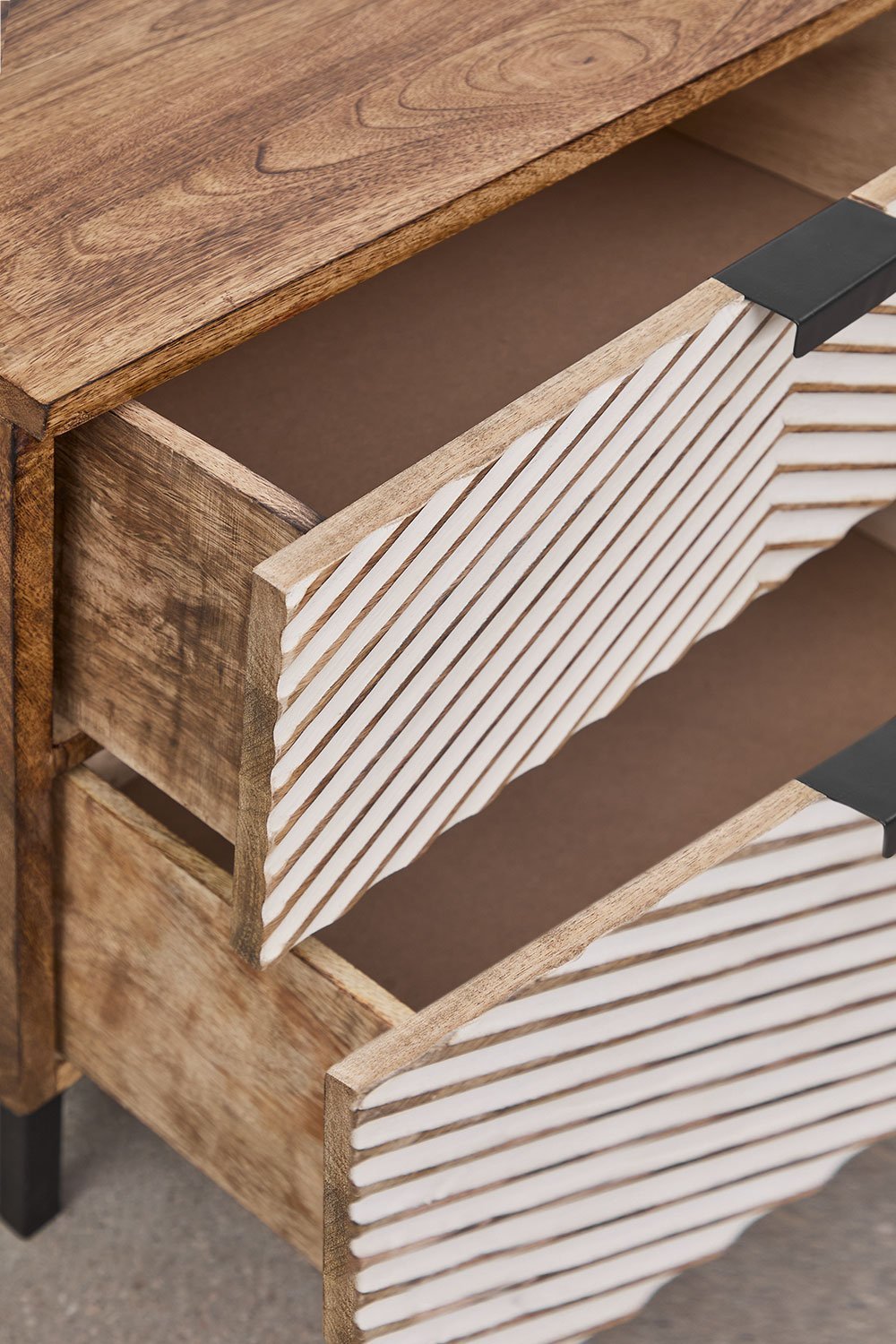 Pack de 2 mesitas de noche en madera de mango Alembe, imagen de galería 5