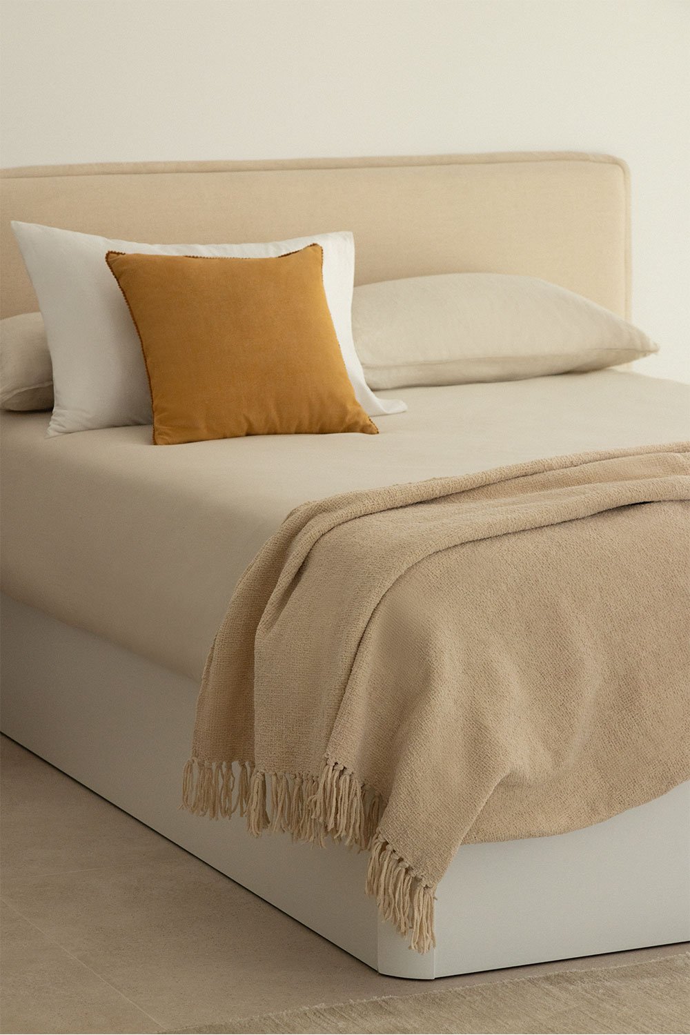 Canapé abatible para colchón 150x190cm en madera blanca Uferyn, imagen de galería 2