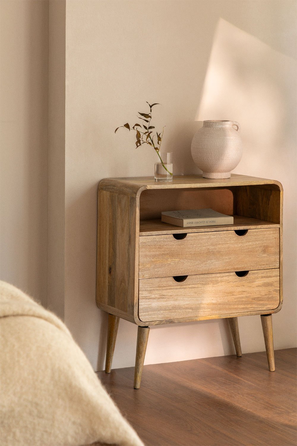 Cómoda en madera de mango Yulara , imagen de galería 1