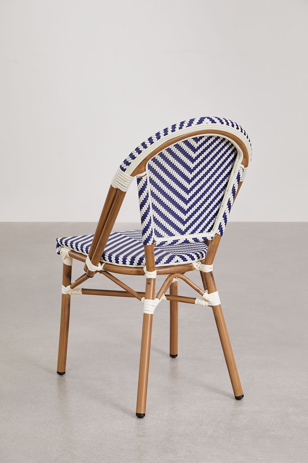 Silla de jardín apilable en aluminio Brielle Bistro, imagen de galería 5