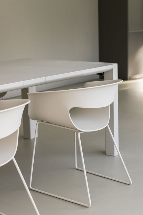 Silla de comedor en polipropileno y hierro Alanys