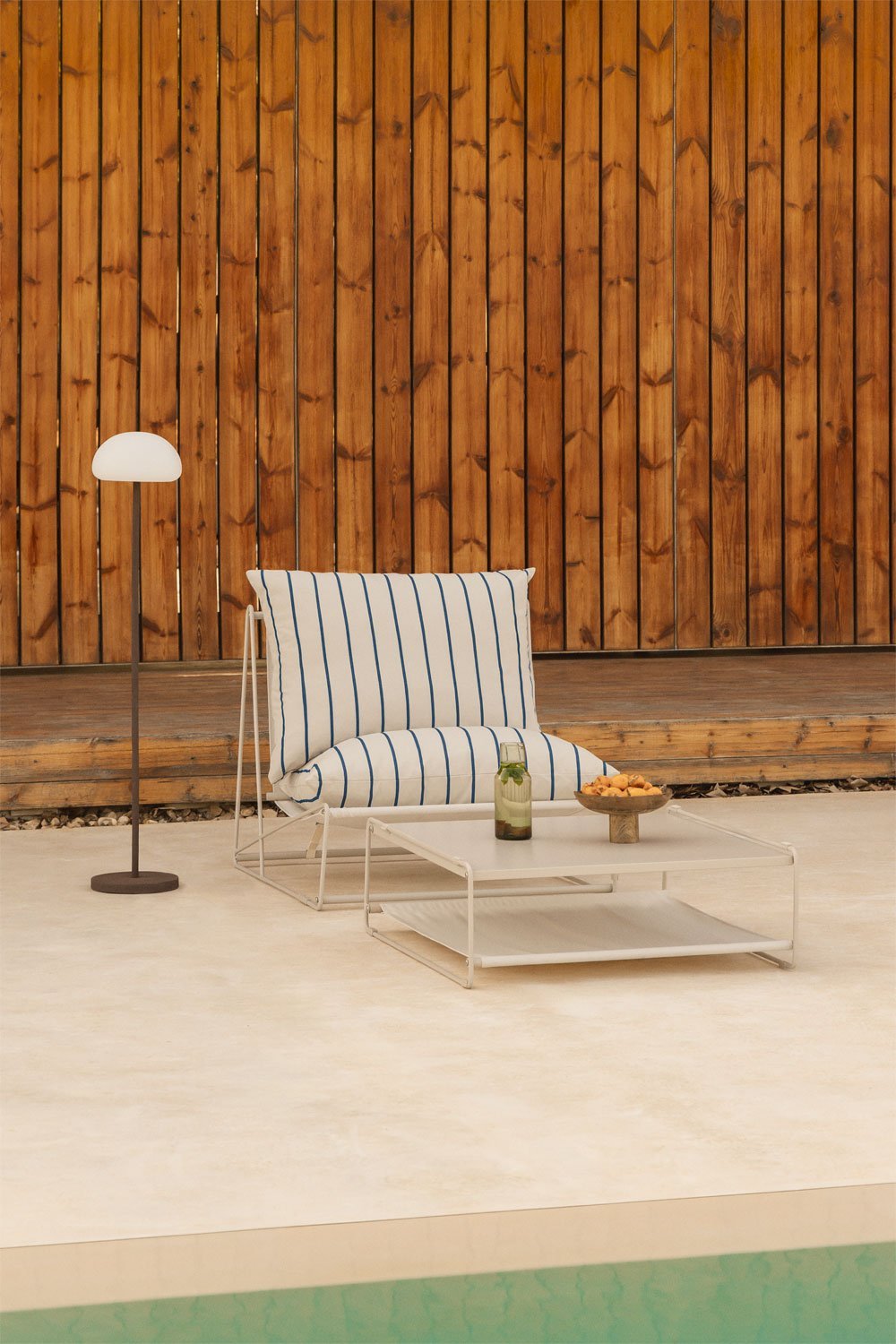 Conjunto de jardín con sillón y mesa auxiliar convertible Amaro, imagen de galería 1