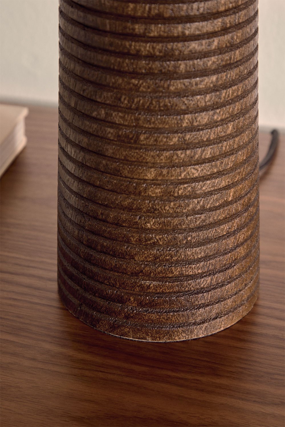 Lámpara de mesa en madera de mango Malva, imagen de galer&iacute;a 2