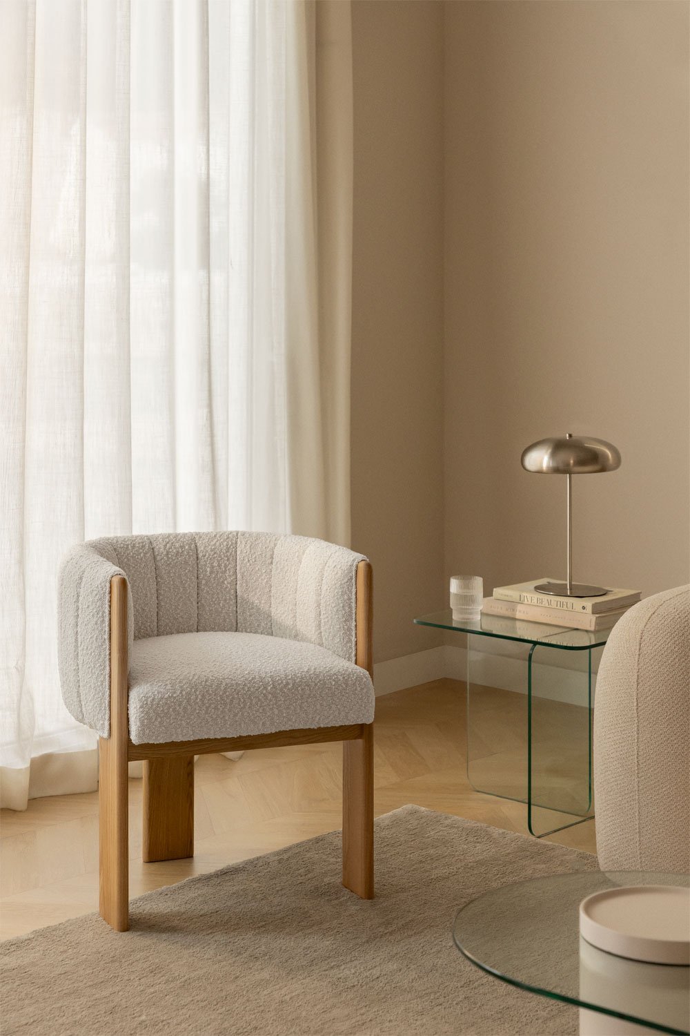 Sillón en madera de fresno y tela bouclé Leo, imagen de galería 1