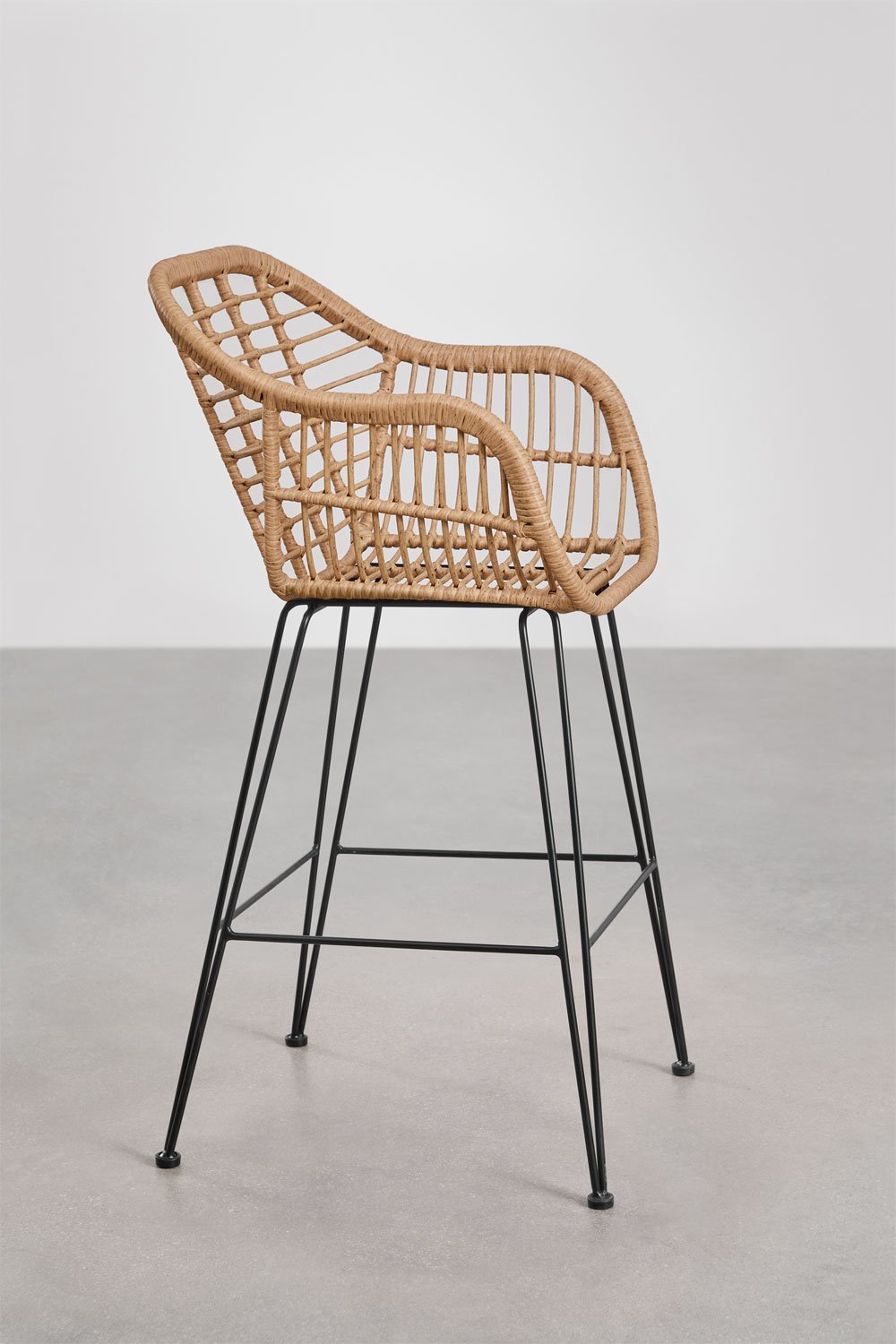 Pack de 2 taburetes altos 75 cm en mimbre sintético Zole, imagen de galería 2
