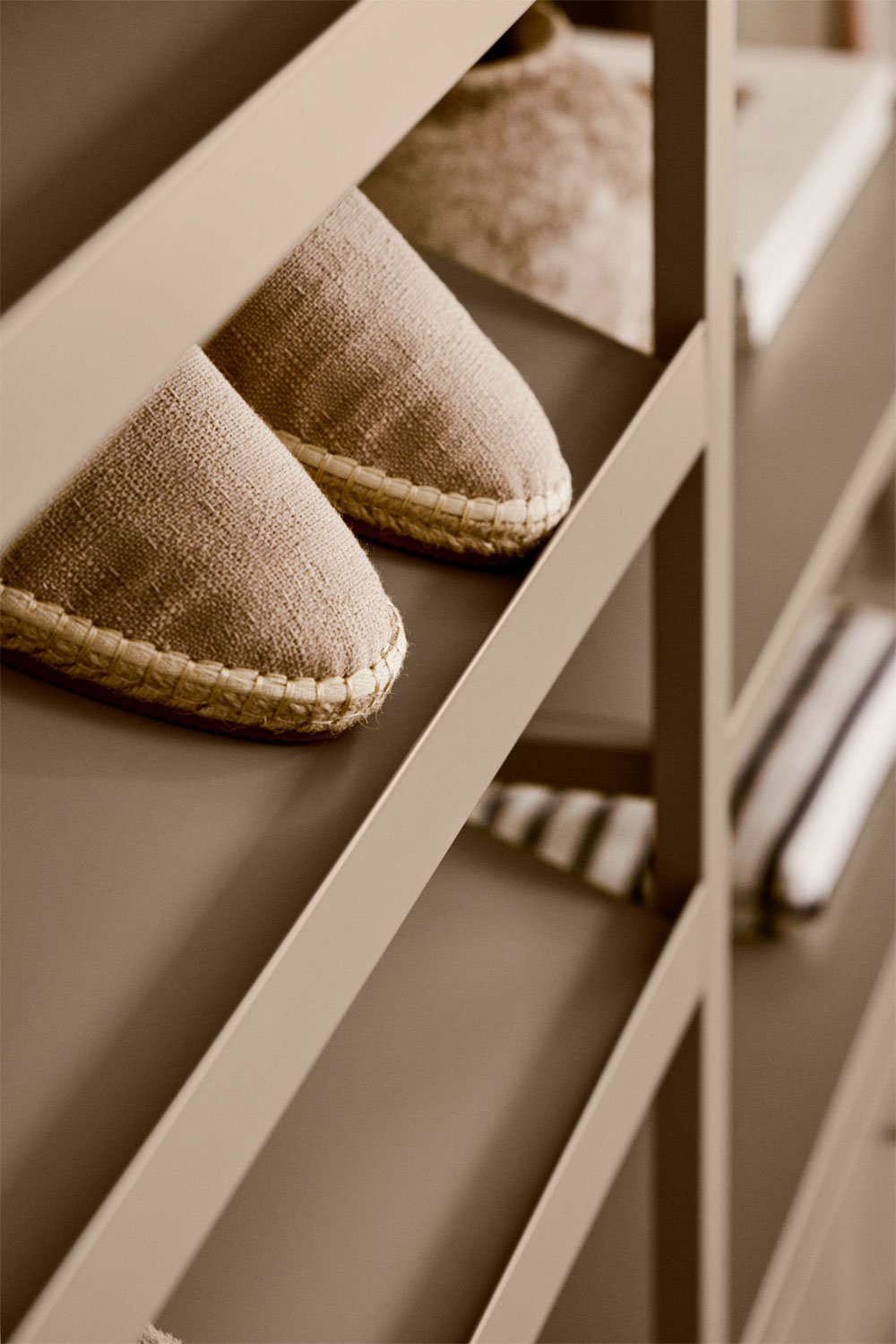 Armario modular abierto de 2 piezas con cajones y zapatero en acero Janine, imagen de galería 2