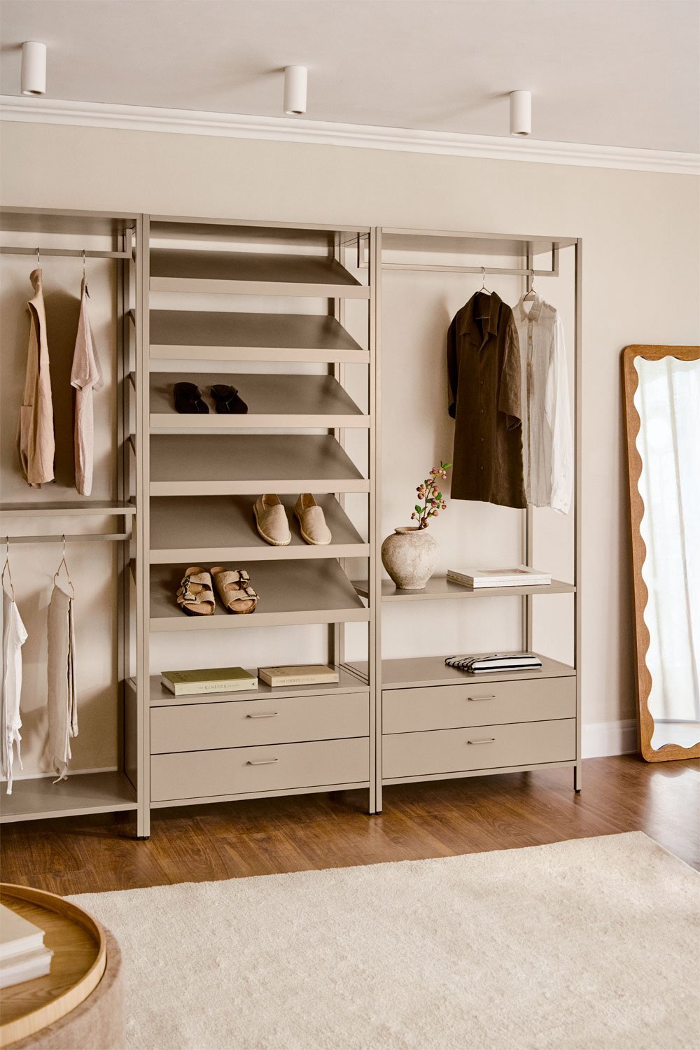 Armario modular abierto de 2 piezas con cajones y zapatero en acero Janine, imagen de galería 1