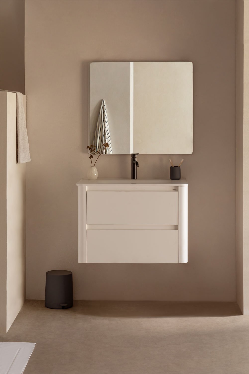 Conjunto de mueble de baño en madera con lavabo integrado Egerton, imagen de galería 1