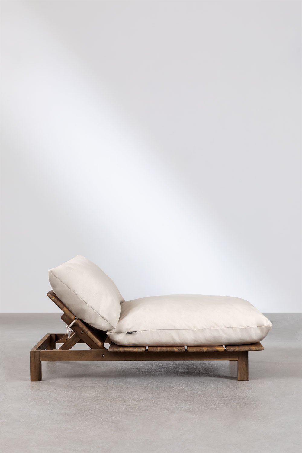 Módulo central reclinable para sofá modular en madera de acacia Brina, imagen de galer&iacute;a 3
