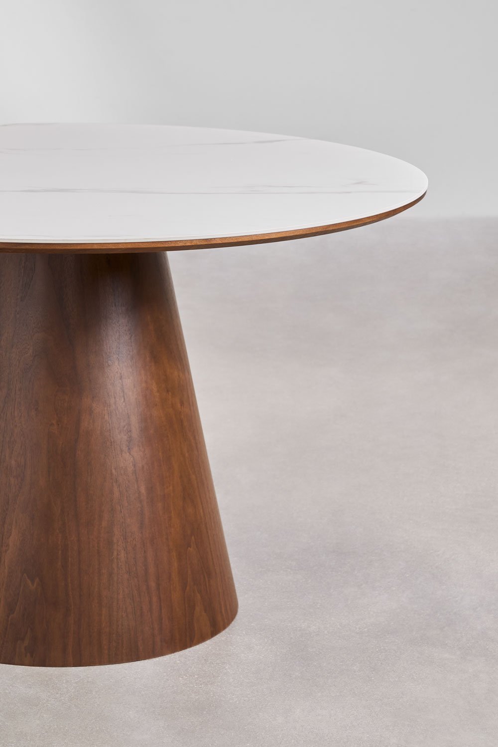 Mesa de comedor redonda en madera Aura, imagen de galería 4