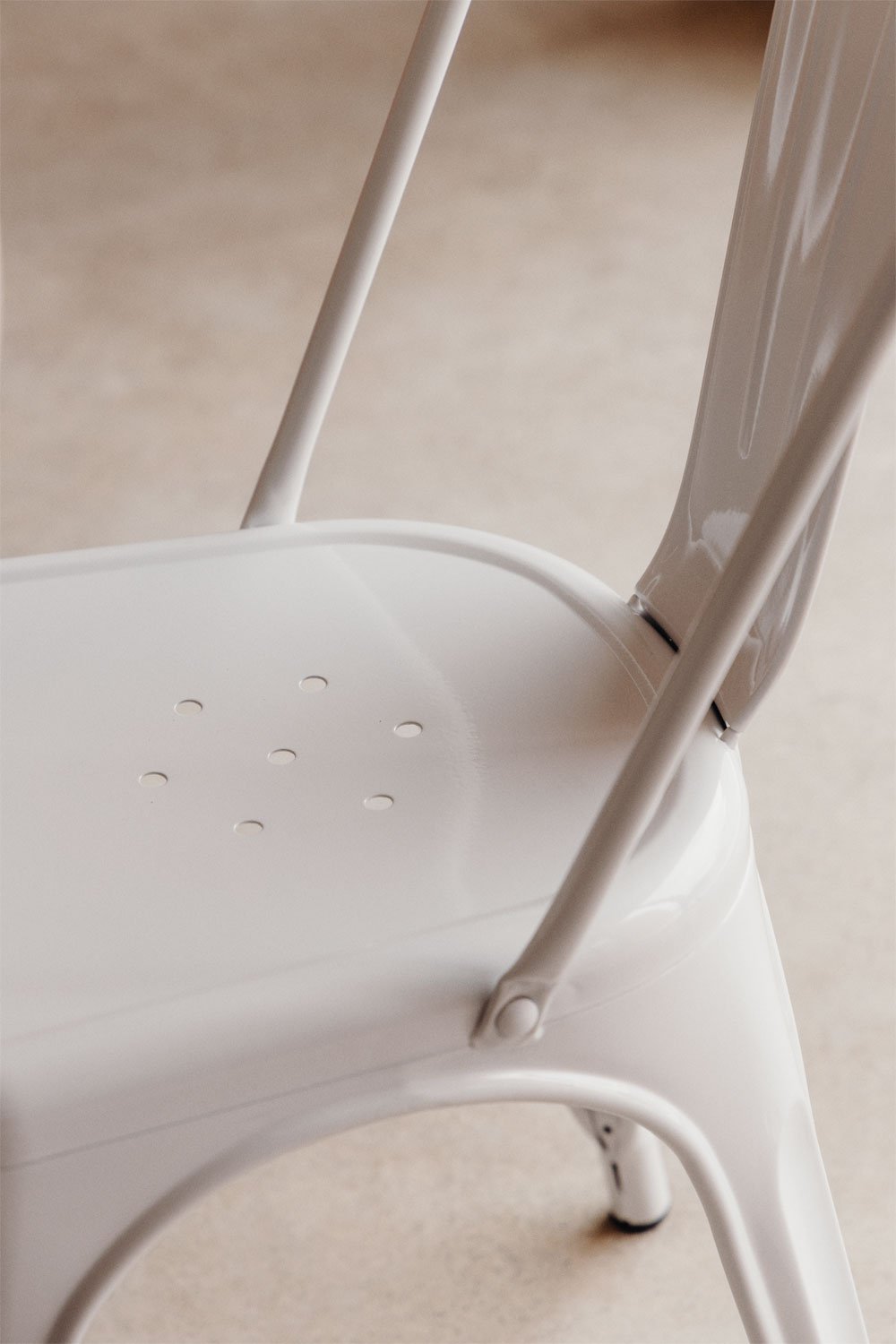 Silla apilable en acero LIX   , imagen de galería 2