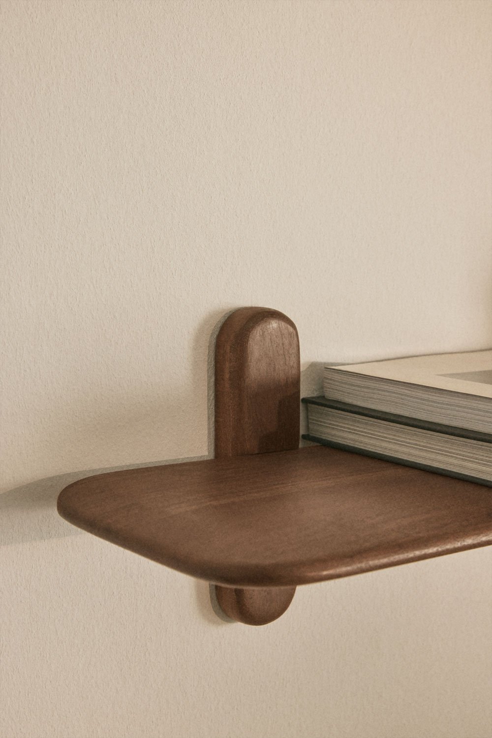 Pack de 2 estantes de pared en madera Breezee, imagen de galería 2