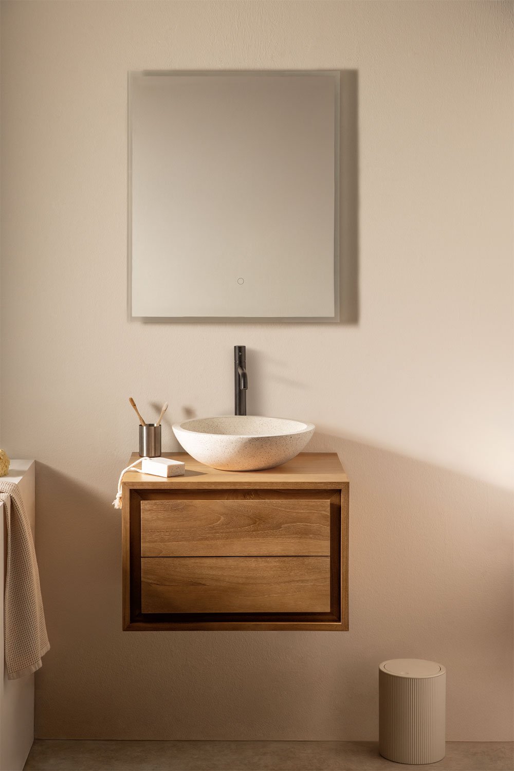 Conjunto de mueble de baño en madera de teca Jabari, imagen de galería 1