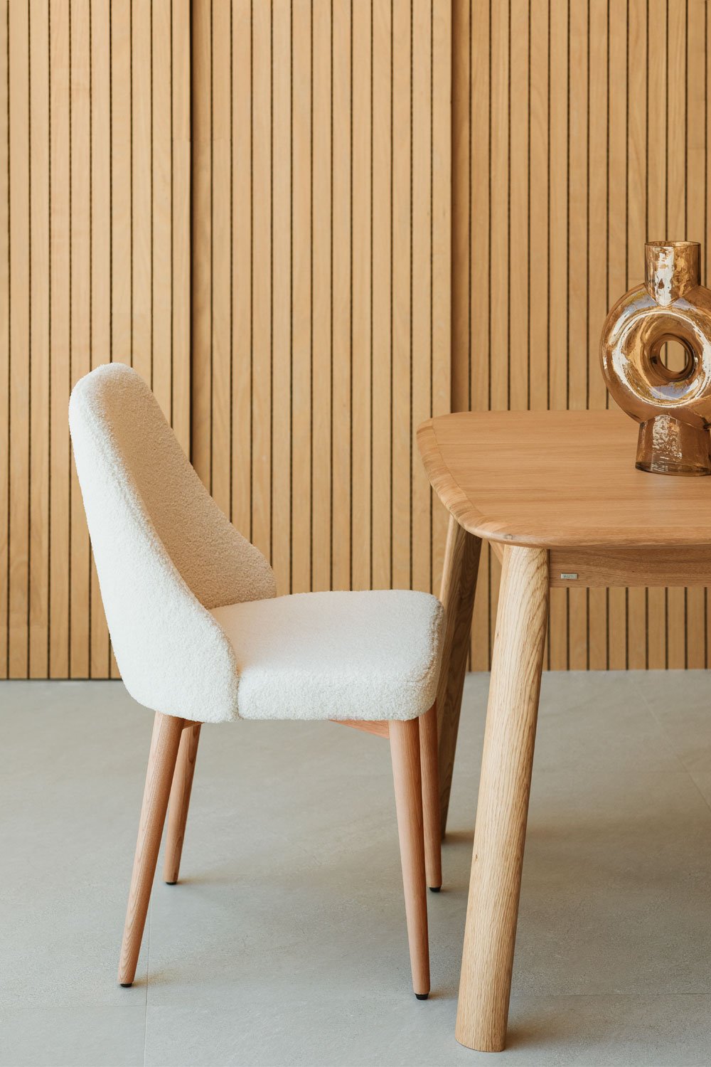 Silla de comedor tapizada Leiden, imagen de galería 1