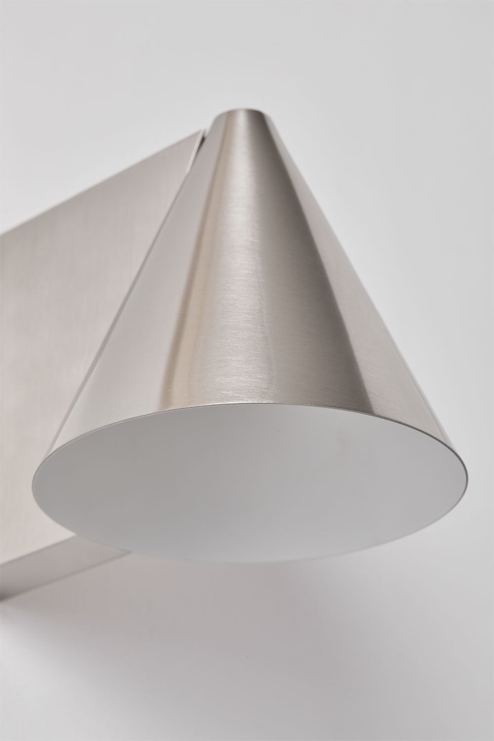 Aplique de pared en hierro Bicorp, imagen de galer&iacute;a 5