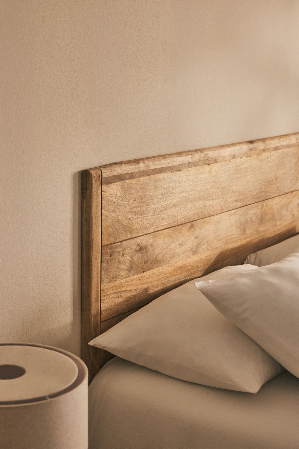 Cabecero para cama de 150cm en madera reciclada Uain, imagen de galería 2