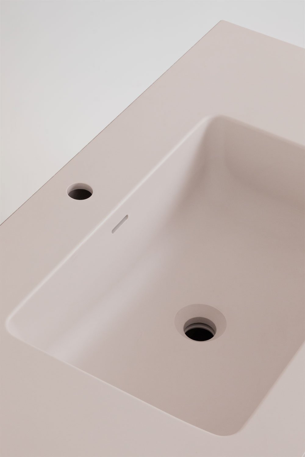 Conjunto de mueble de baño suspendido en madera con lavabo integrado Macrae    , imagen de galer&iacute;a 4