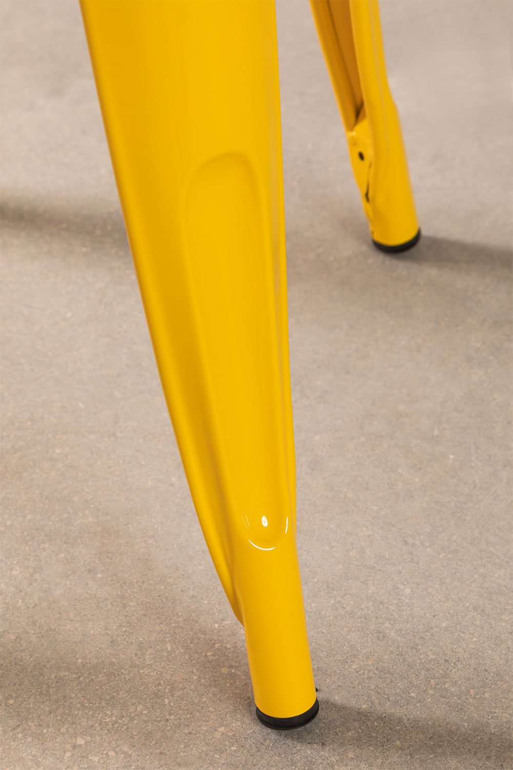 Pack de 2 taburetes bajos 45 cm en acero amarillo fresia Lix, imagen de galer&iacute;a 6