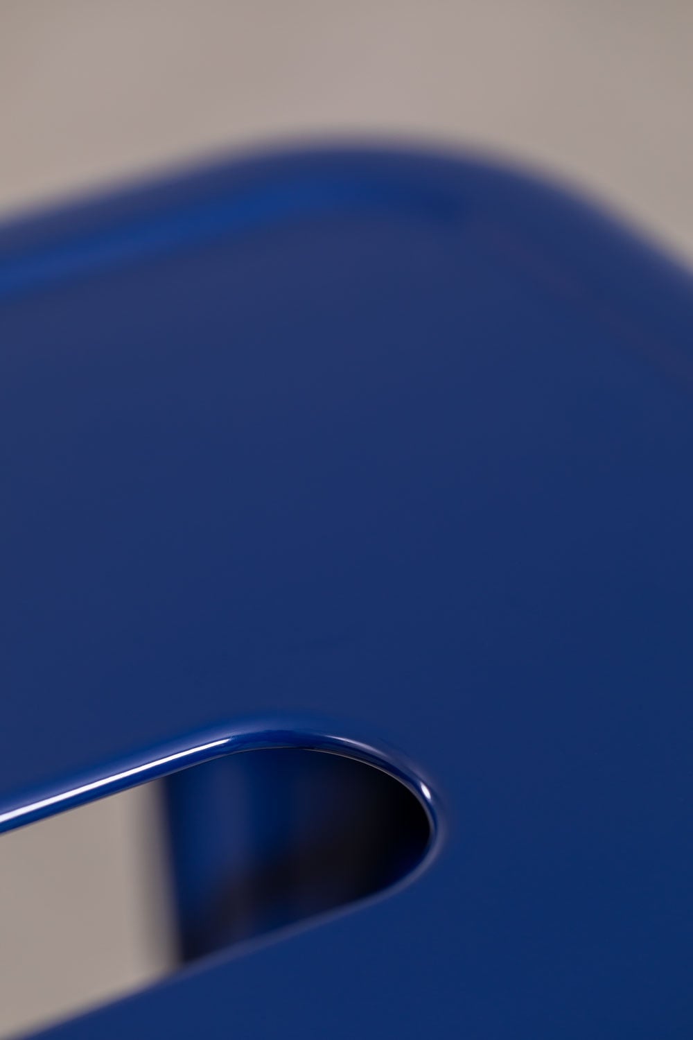 Taburete alto 75 cm en acero azul marino Lix, imagen de galer&iacute;a 5