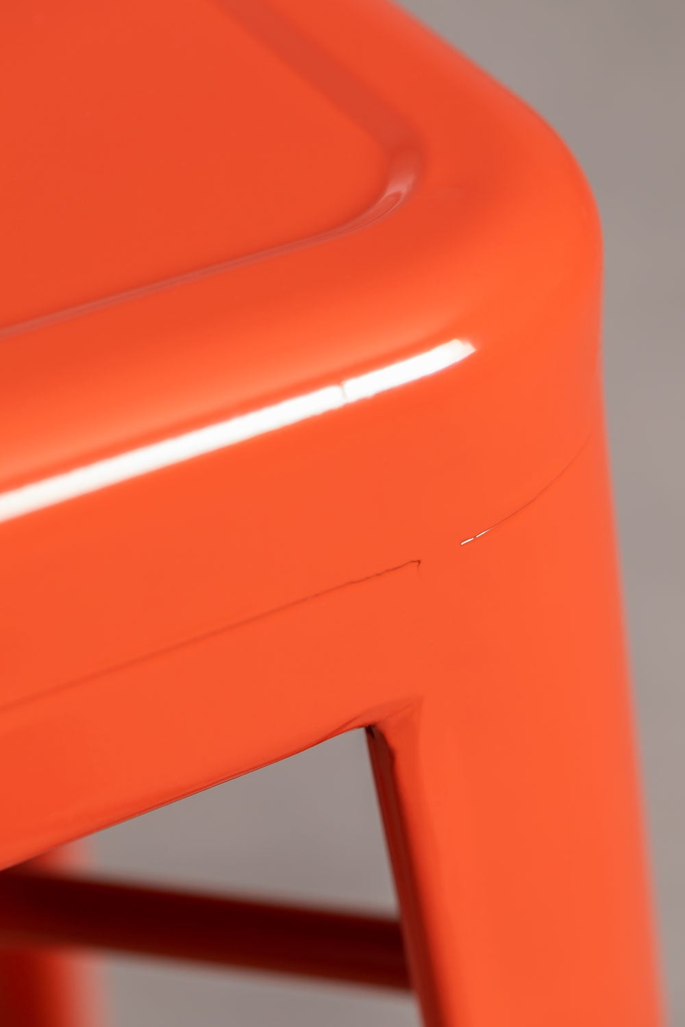 Pack de 2 taburetes altos 75 cm en acero naranja rojizo Lix, imagen de galer&iacute;a 4
