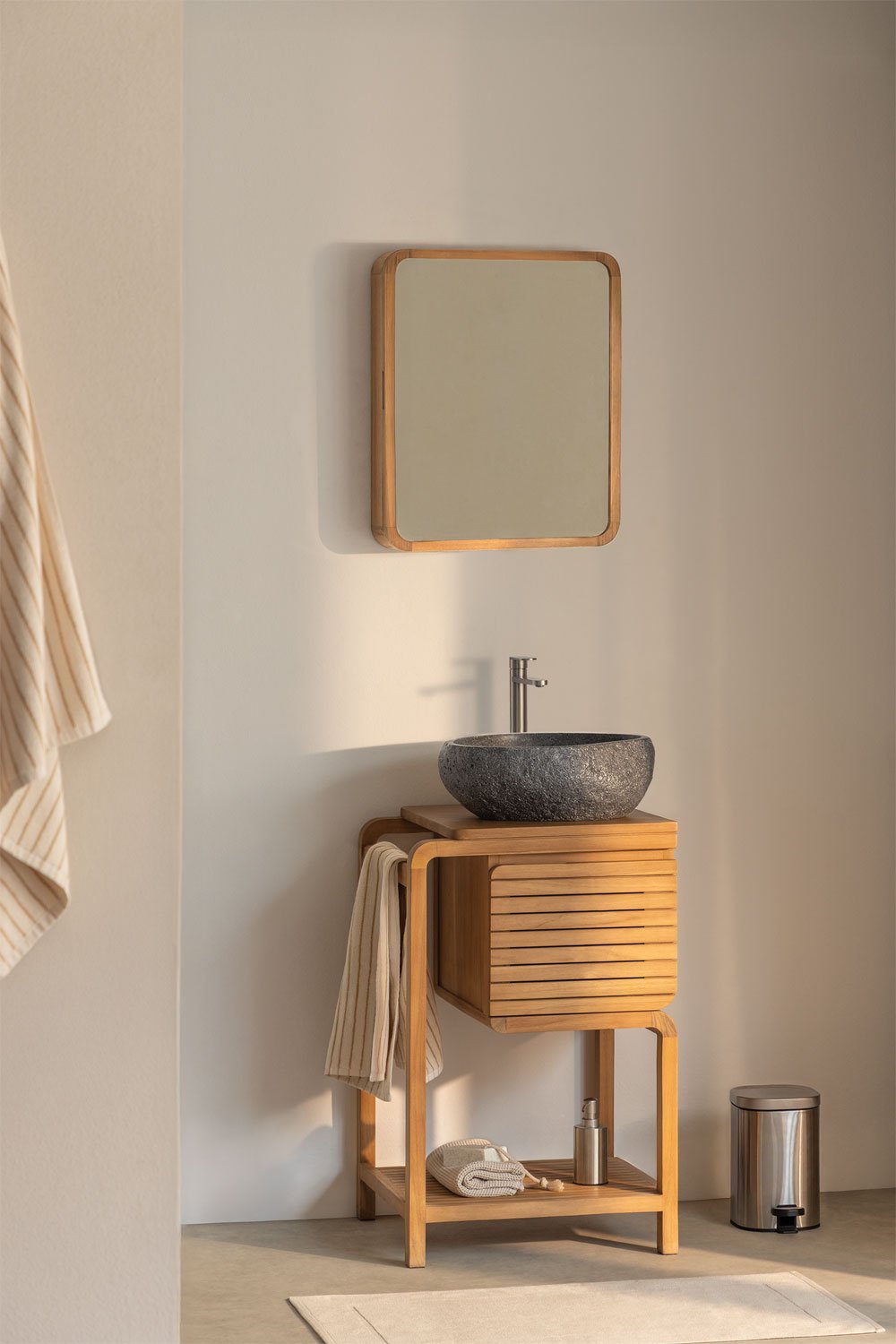 Conjunto de mueble de baño en madera de teca Bradley, imagen de galer&iacute;a 1