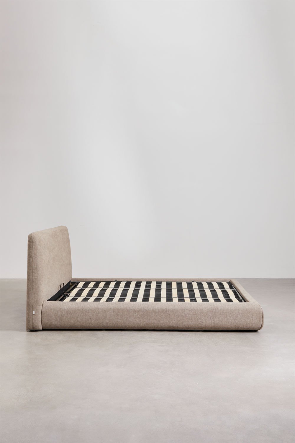 Cama para colchón 180x200cm con canapé abatible en tela marrón arena Norena, imagen de galería 4