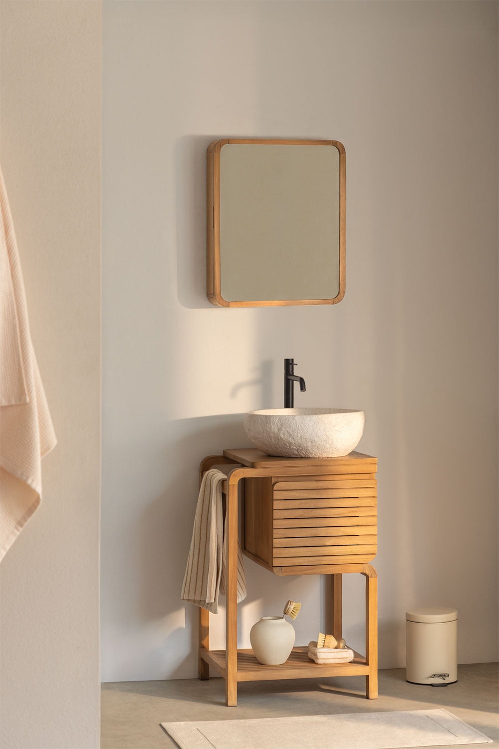 Conjunto de mueble de baño en madera de teca Bradley, imagen de galer&iacute;a 1