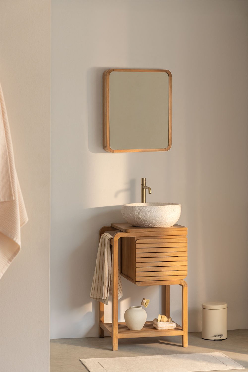 Conjunto de mueble de baño en madera de teca Bradley, imagen de galería 1