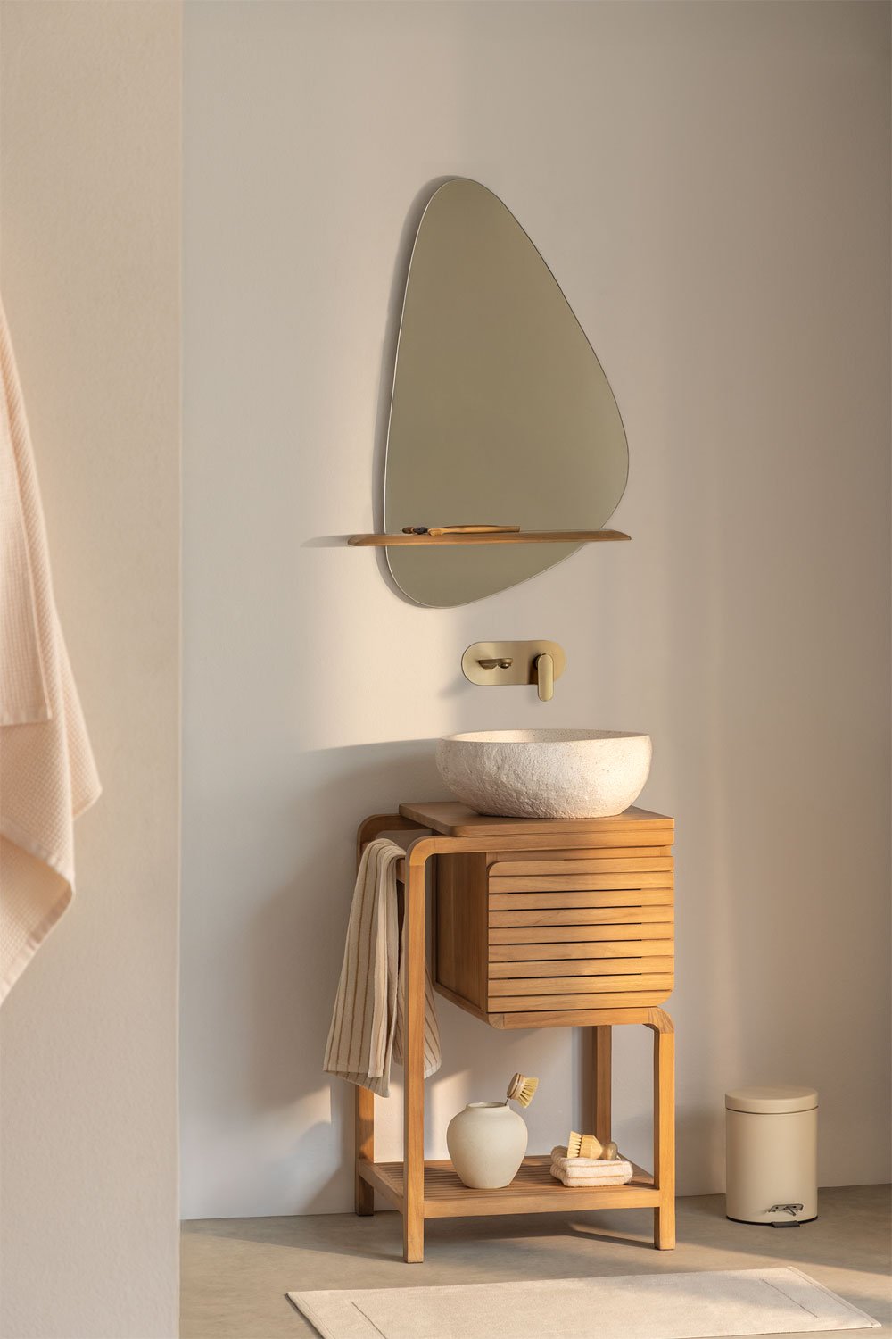 Conjunto de mueble de baño en madera de teca Bradley, imagen de galer&iacute;a 1