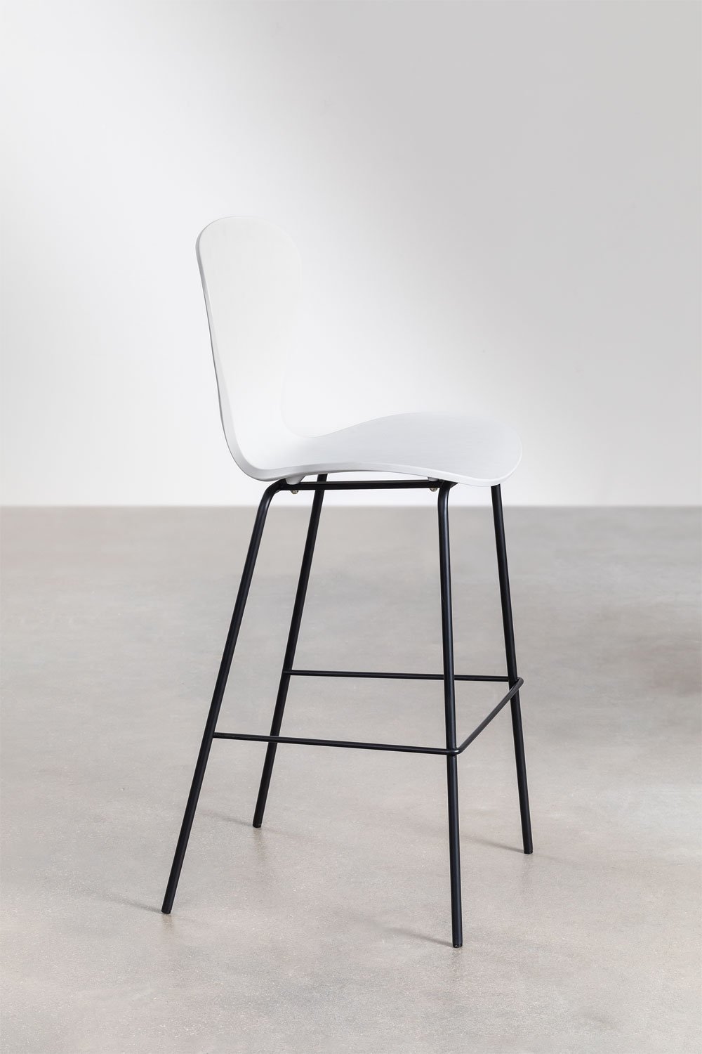 Taburete alto 75 cm blanco y patas en hierro negro Uit, imagen de galería 2