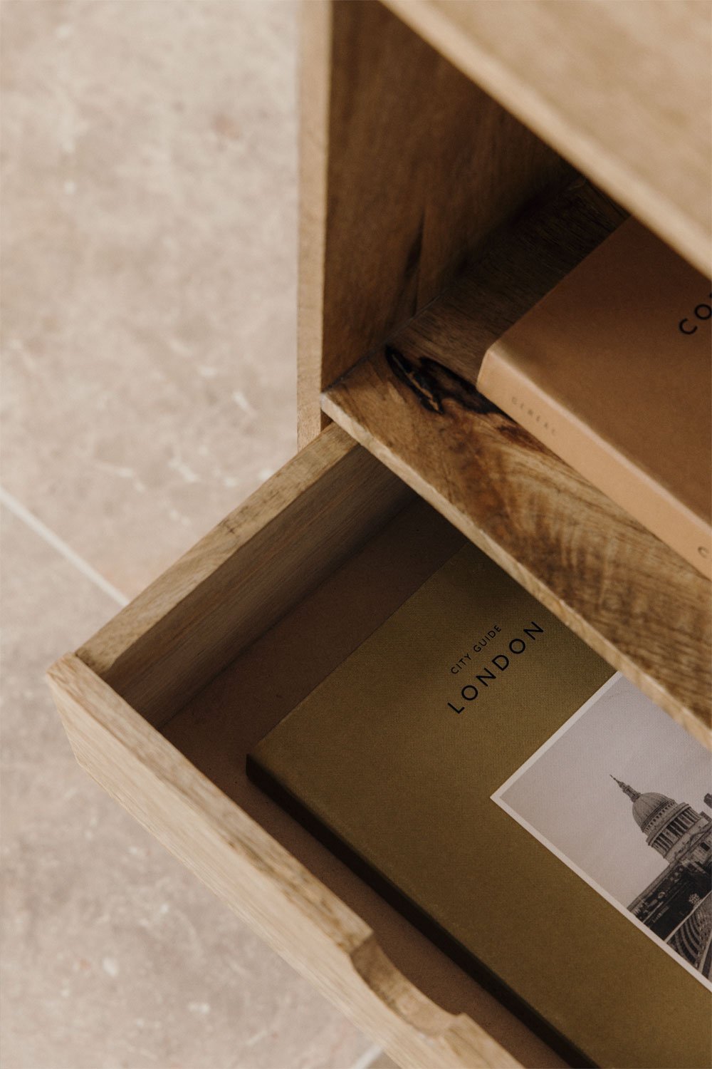 Pack de 2 mesitas de noche en madera de mango Yulara, imagen de galería 2