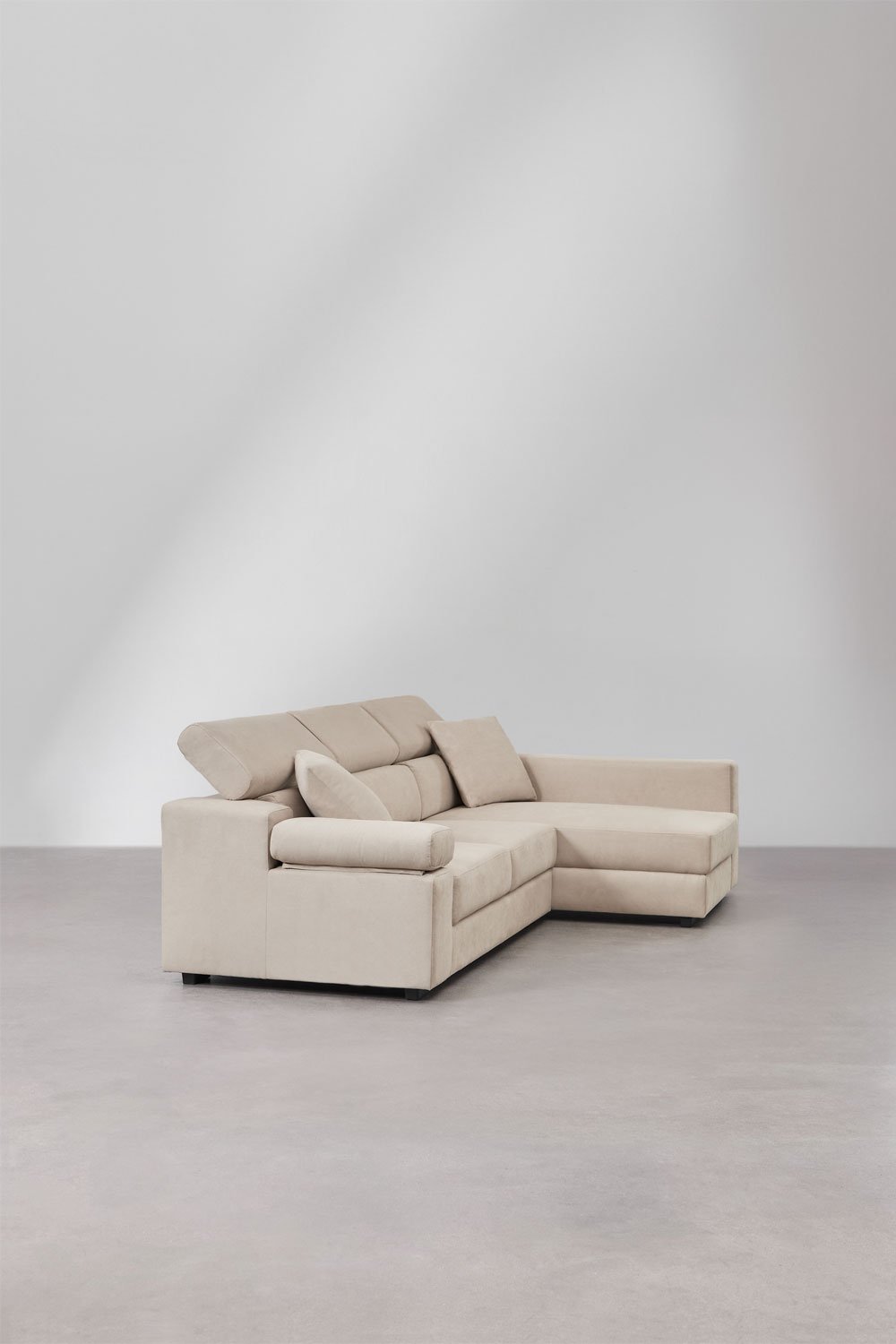 Sofá chaise longue derecho de 3 plazas con reposacabezas regulable y asientos deslizantes Aramis, imagen de galería 6