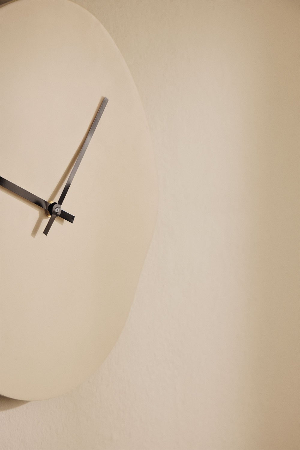 Reloj de pared en MDF Zarela, imagen de galería 2