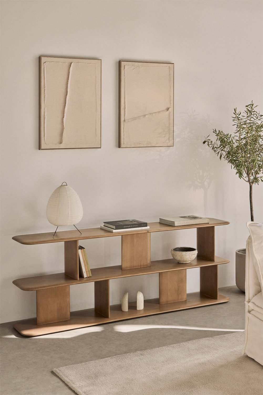 Estantería en madera de mango Miller, imagen de galería 1