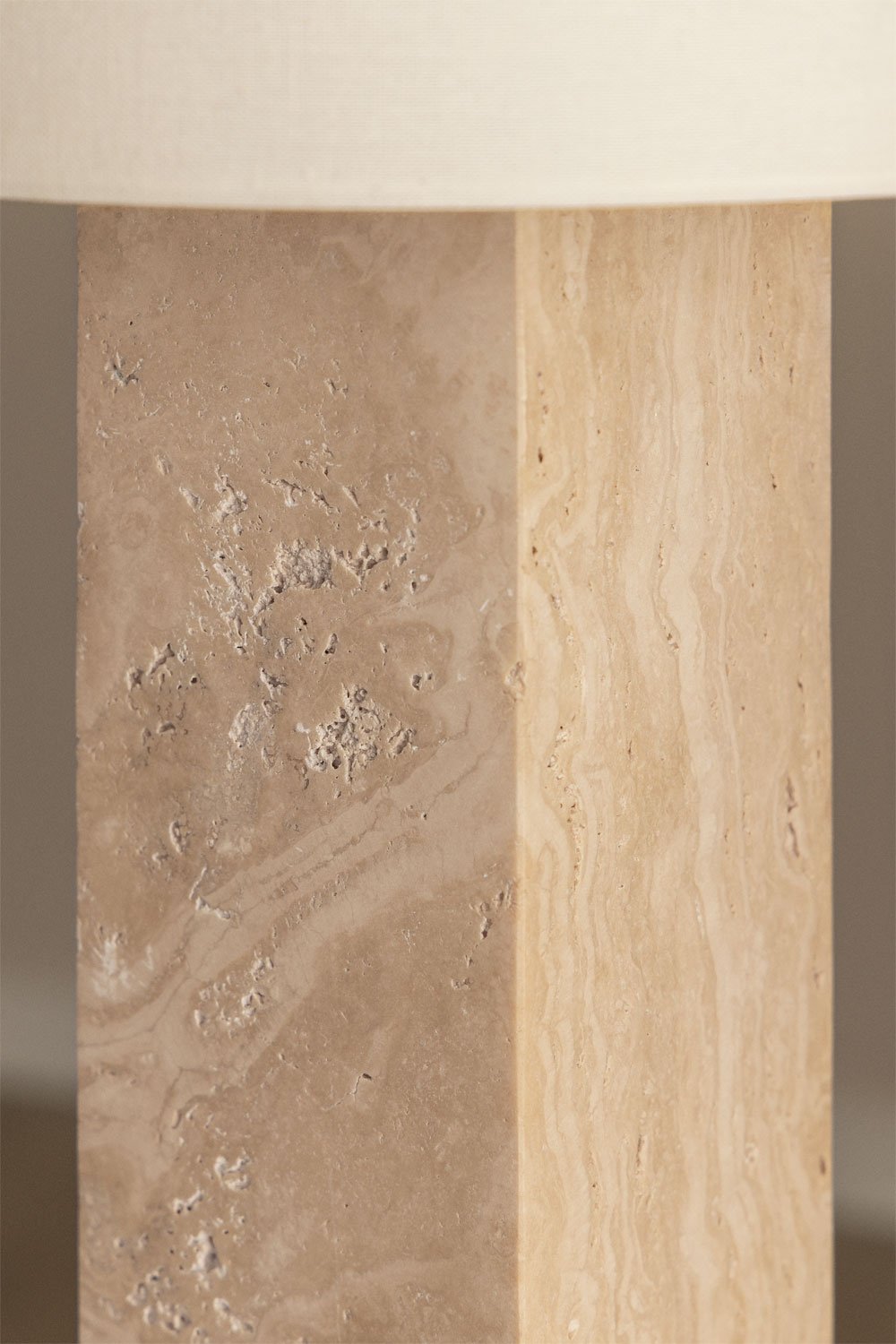 Base para lámpara de mesa en travertino Davise, imagen de galería 2