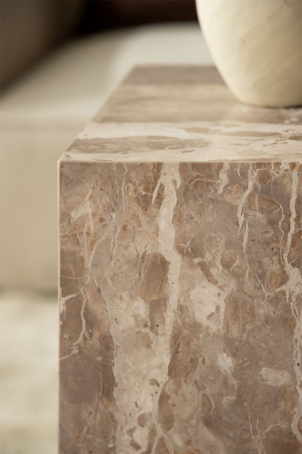 Mesa auxiliar cuadrada 35x35 cm en MDF y piedra natural Aluret, imagen de galería 2