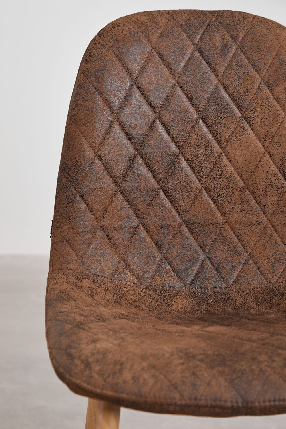 Silla de comedor tapizada Glamm, imagen de galer&iacute;a 4