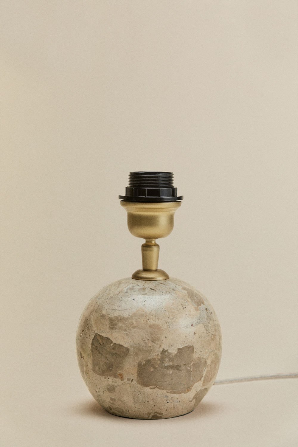 Base para lámpara de mesa en piedra natural Marvexi, imagen de galer&iacute;a 3