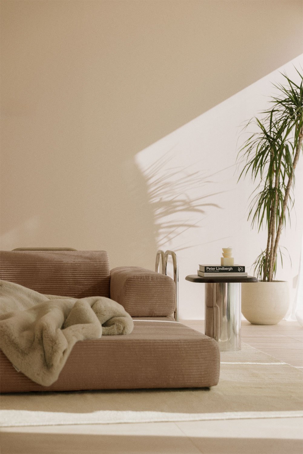 Sofá cama de 2 plazas en pana envasado al vacío Mitchie, imagen de galería 2