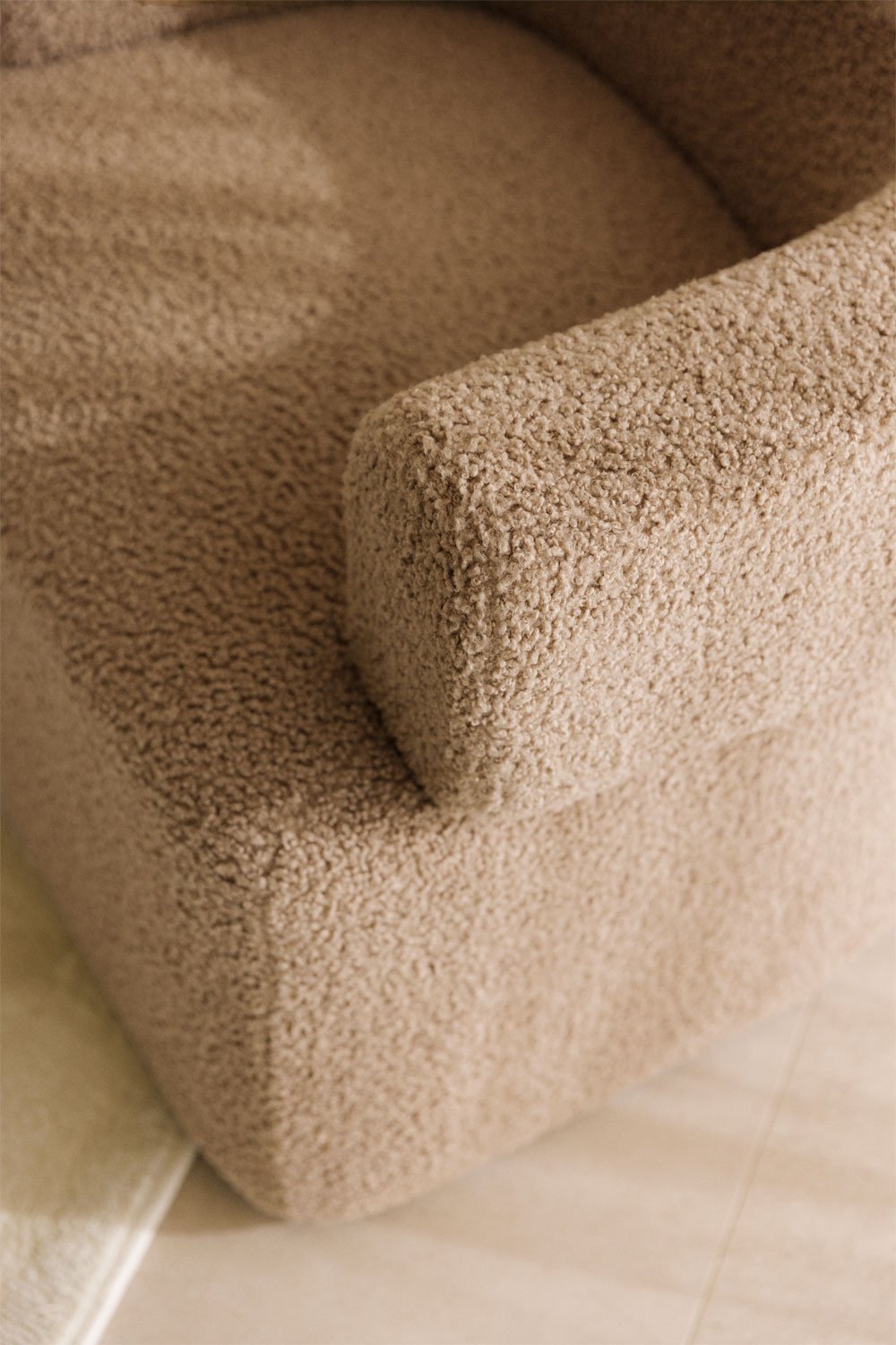 Sillón tapizado Neda, imagen de galería 2