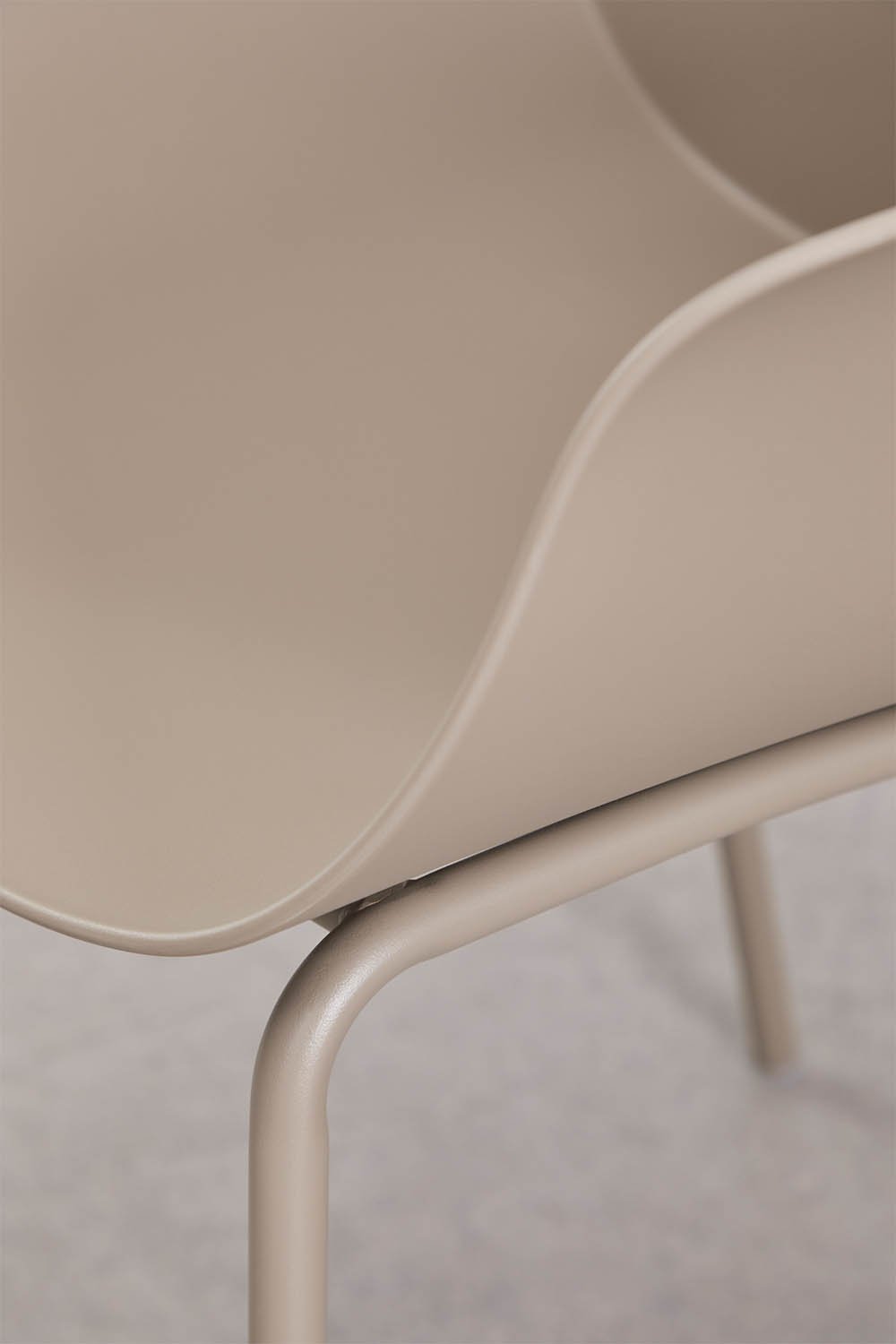 Pack de 4 sillas de comedor en polipropileno y acero Lynette , imagen de galer&iacute;a 5