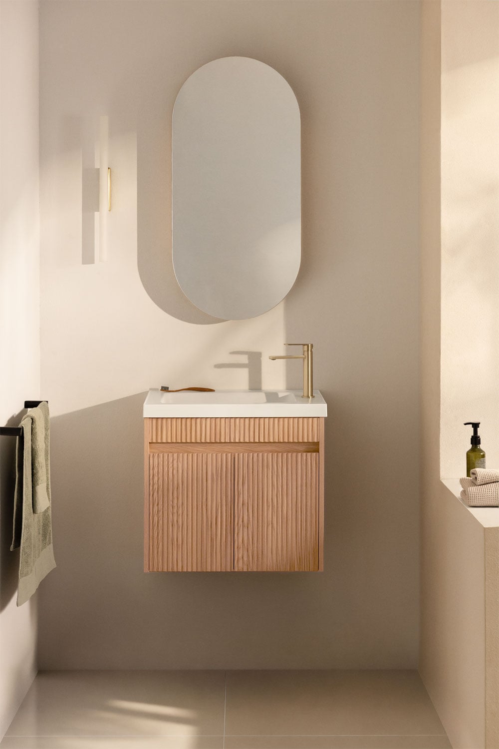 Conjunto de mueble de baño suspendido en madera con lavabo integrado Narek , imagen de galer&iacute;a 1
