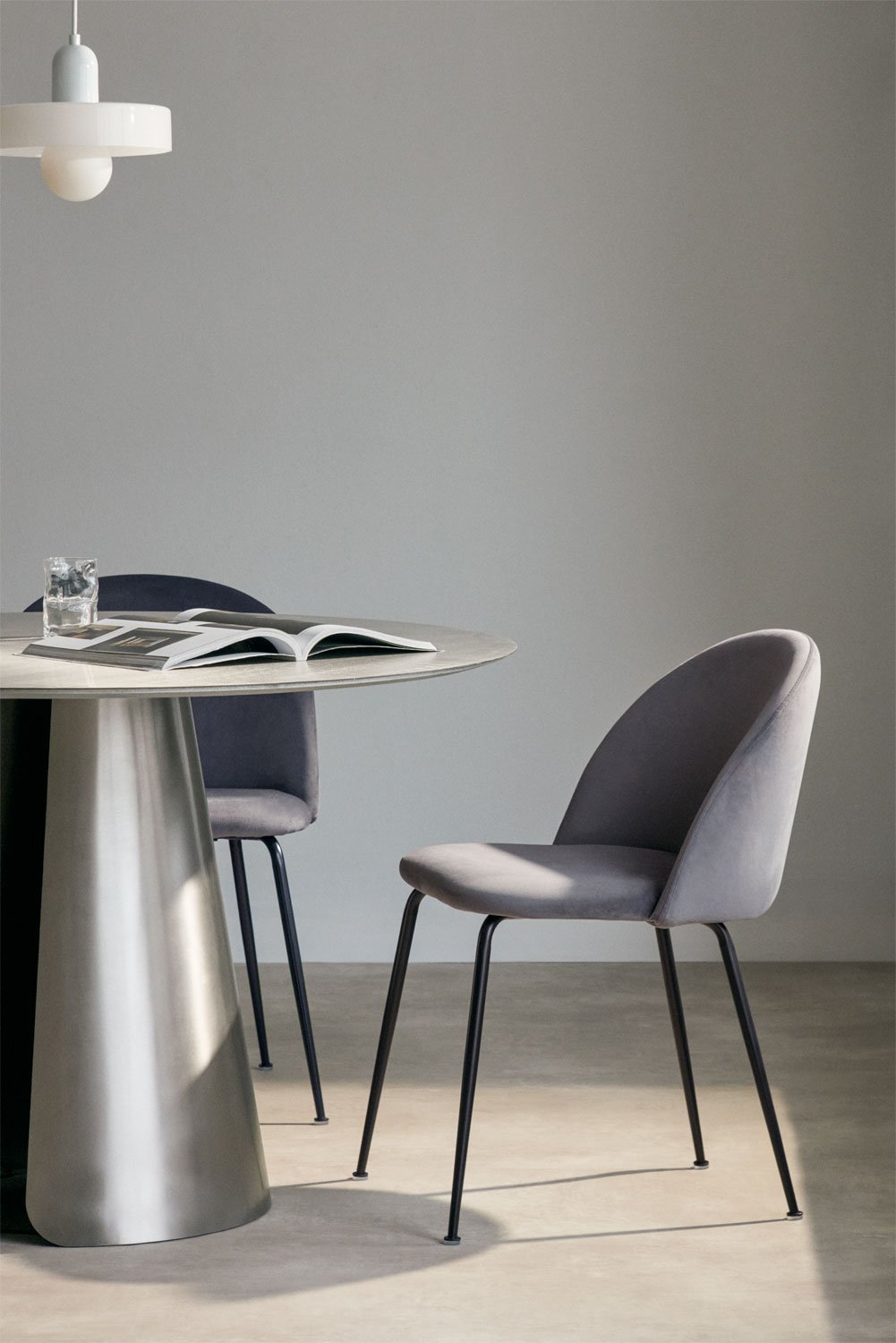 Silla de comedor en terciopelo Kana Design, imagen de galer&iacute;a 1