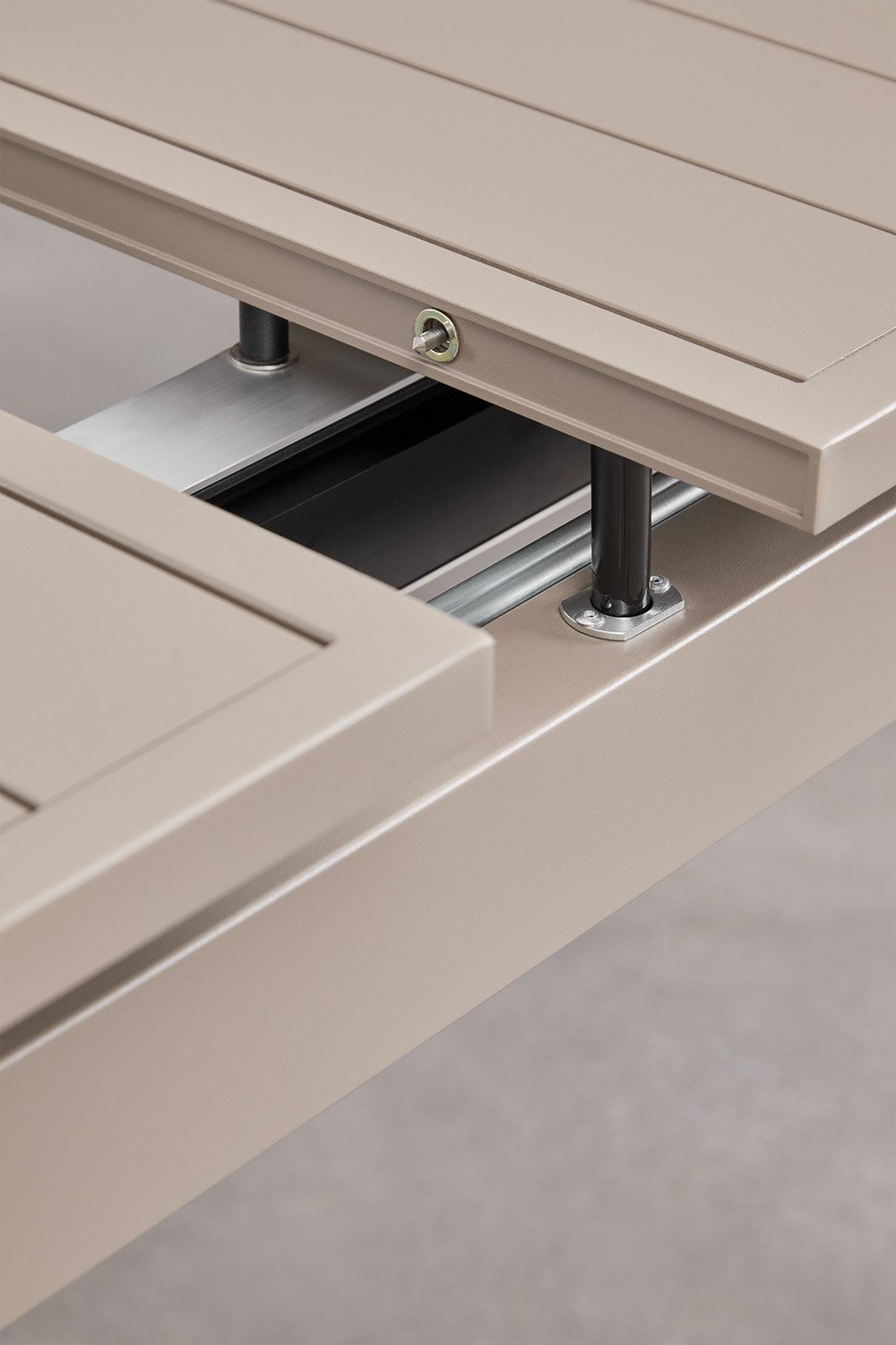 Mesa de jardín rectangular extensible en aluminio Karena, imagen de galer&iacute;a 5