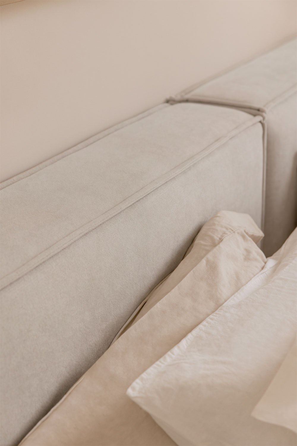 Cama para colchón 160x200cm con canapé abatible en chenilla blanco roto Lunari, imagen de galer&iacute;a 2