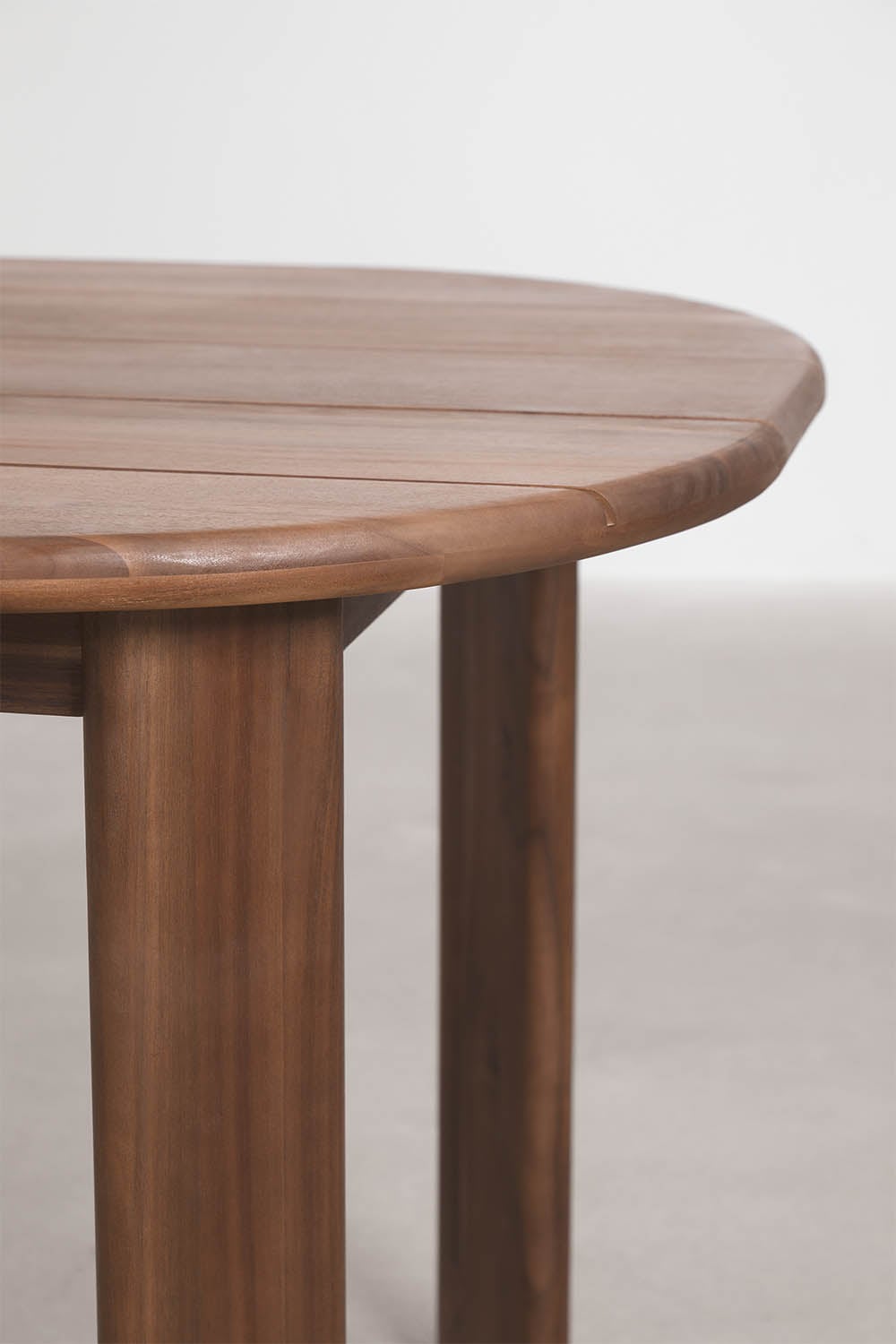 Mesa de comedor ovalada 240x100 cm en madera de acacia Uleno, imagen de galer&iacute;a 3