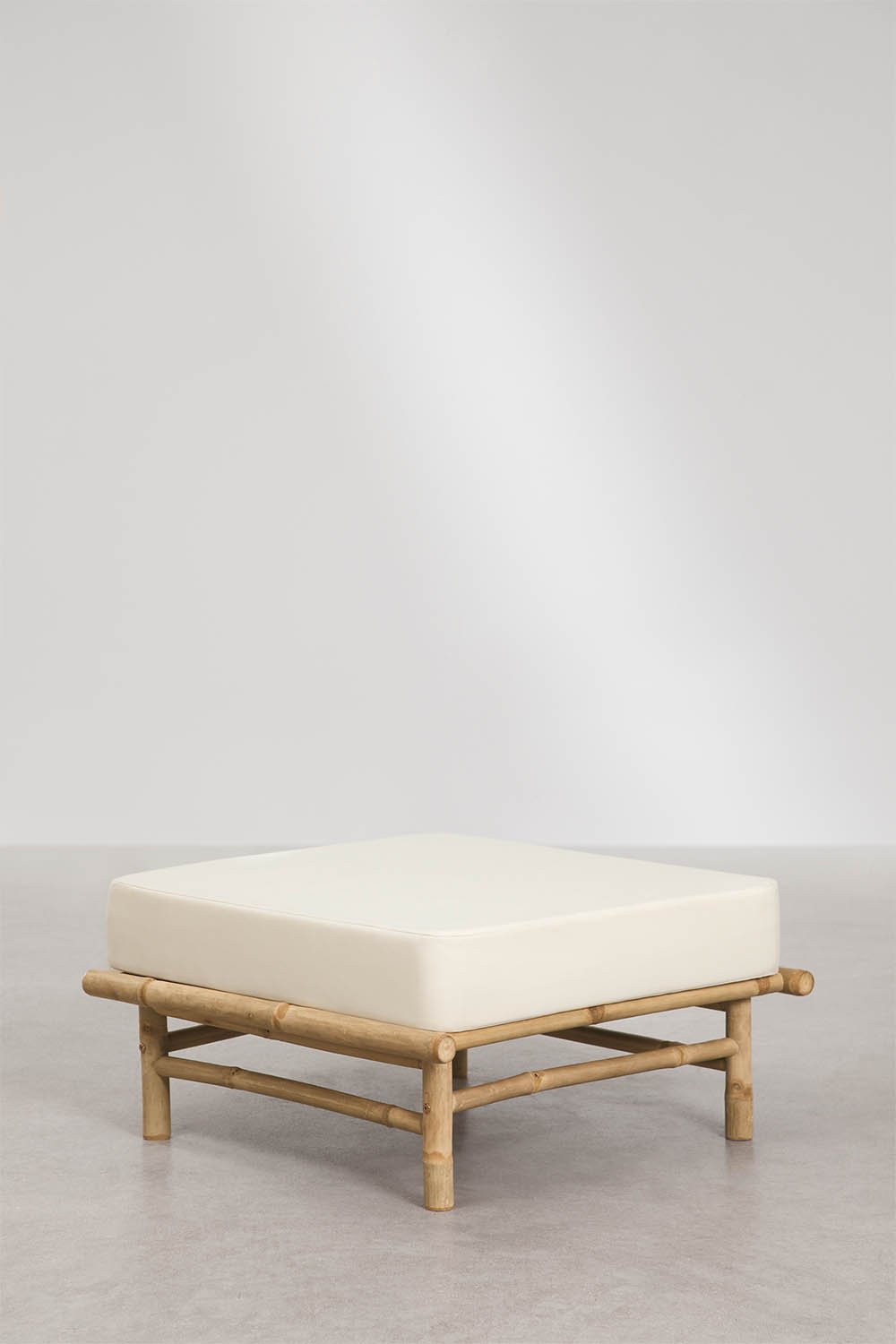 Conjunto de jardín con sofá modular de 2 piezas, puff y mesa de centro cuadrada 75x75 cm en bambú Isendra , imagen de galer&iacute;a 5