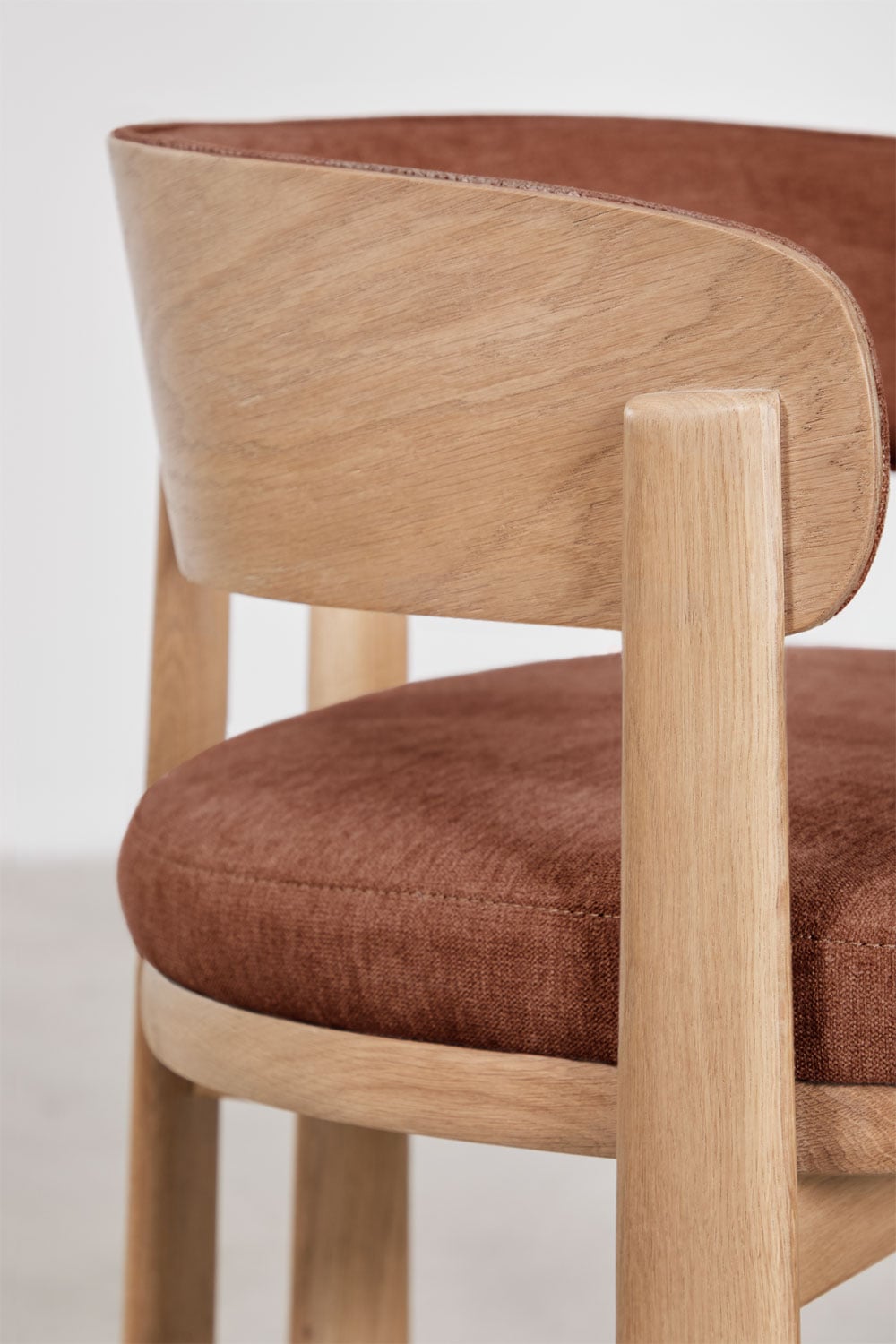 Pack de 4 sillas de comedor con reposabrazos en madera de roble y tapizada Olea Signature, imagen de galer&iacute;a 6
