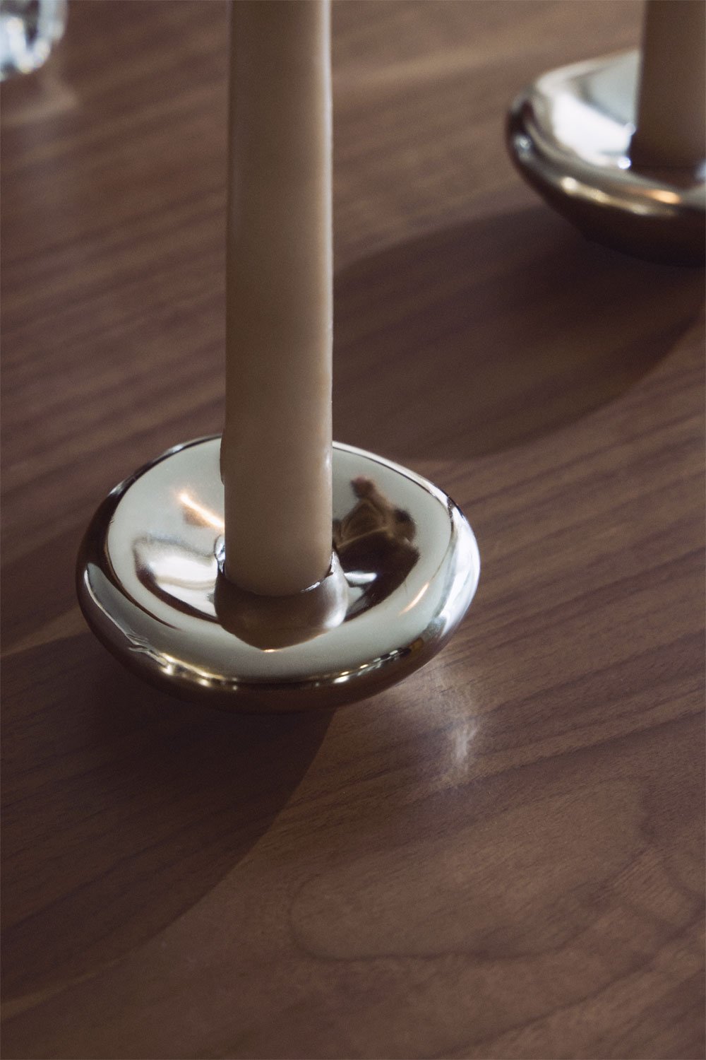 Pack de 2 candelabros en aluminio Nibs, imagen de galer&iacute;a 2